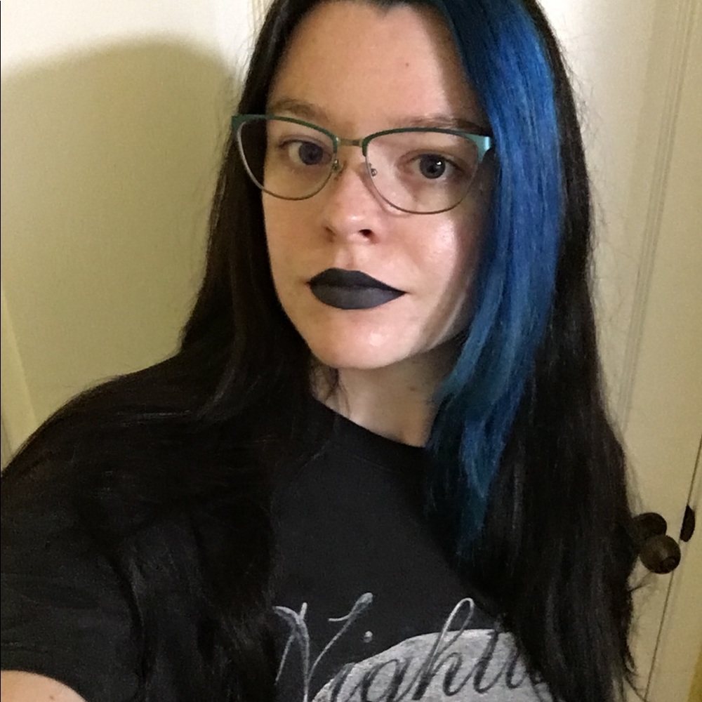 Thanks for Looking 🖤 - Picture 4 of 5